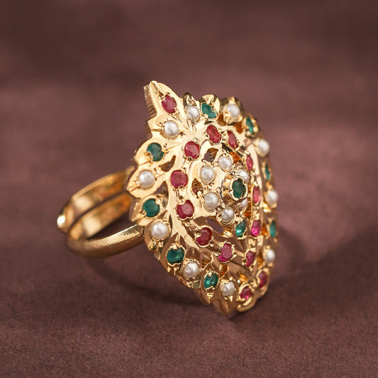 Jadau Ring With  Dotted Green Stone