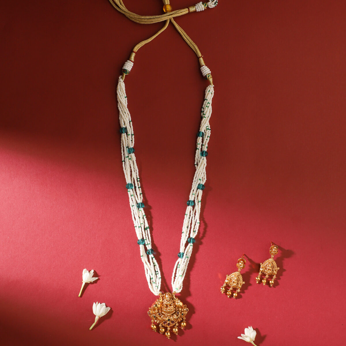 Laxmi Mata Pendant Set