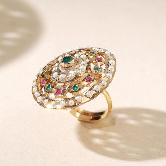 Jadau Ring With Moti Outline