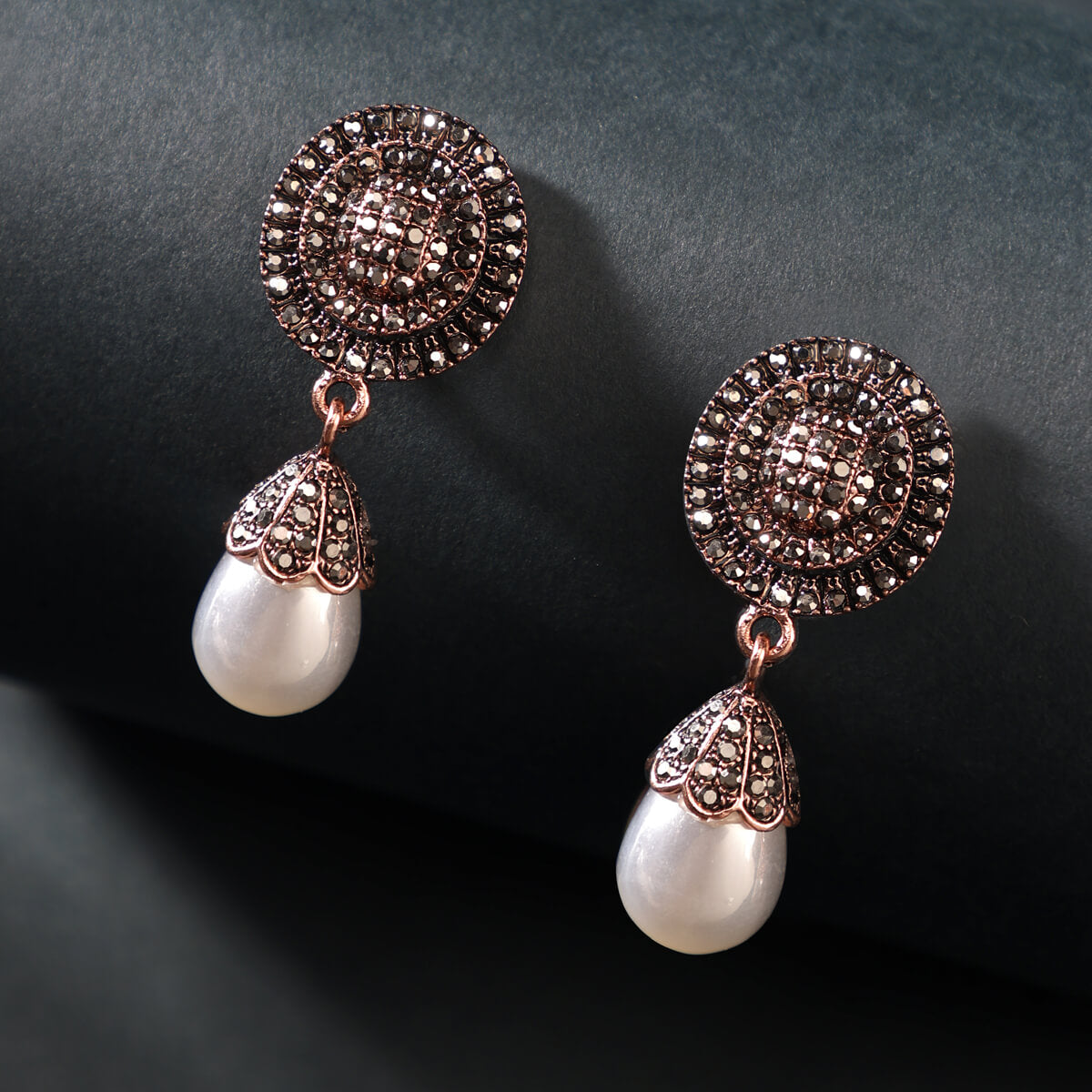 Pearl Orbit Earrings