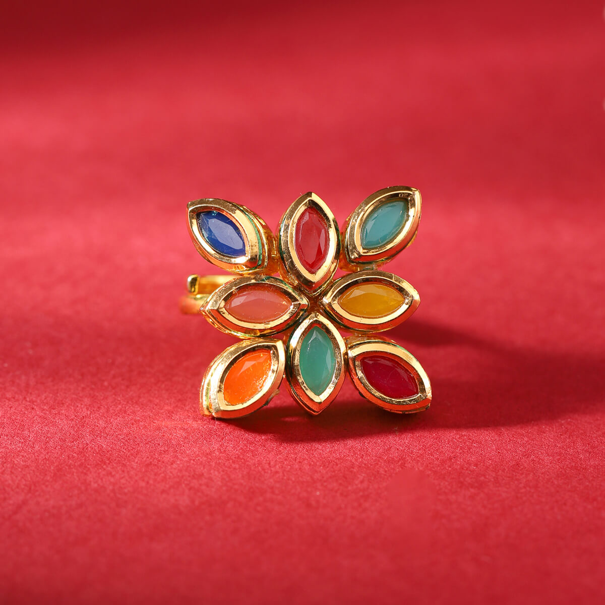 Ring - Kundan