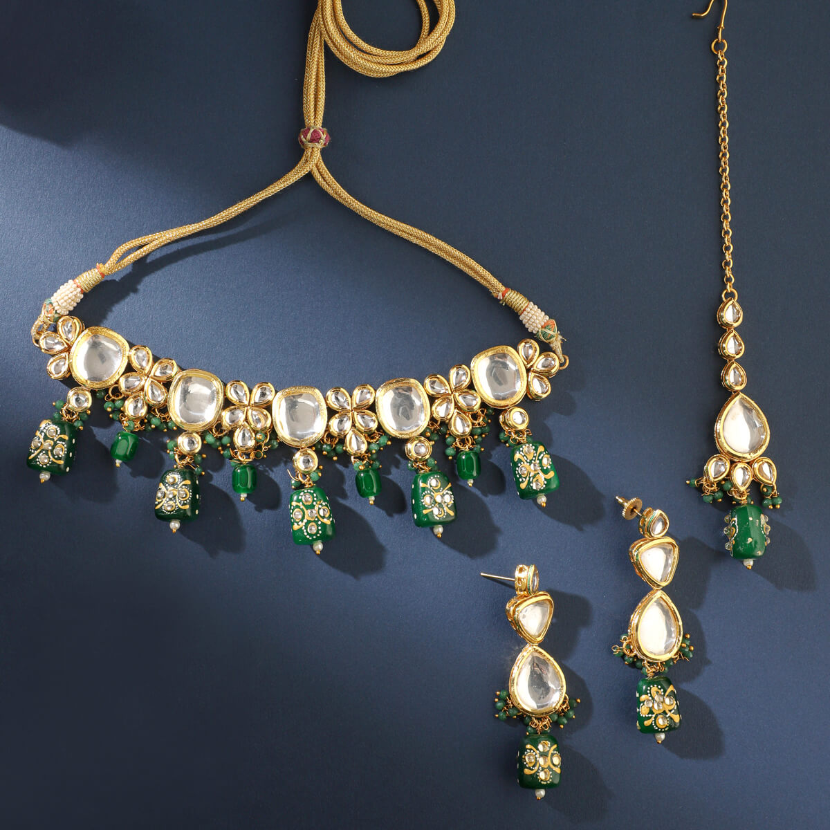 MULTI EMERALD KUNDAN CHOKER