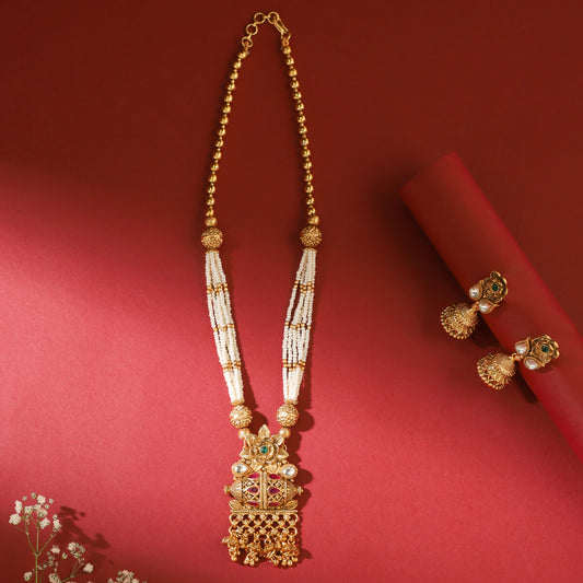 Kundan Pendant Set With Jumki